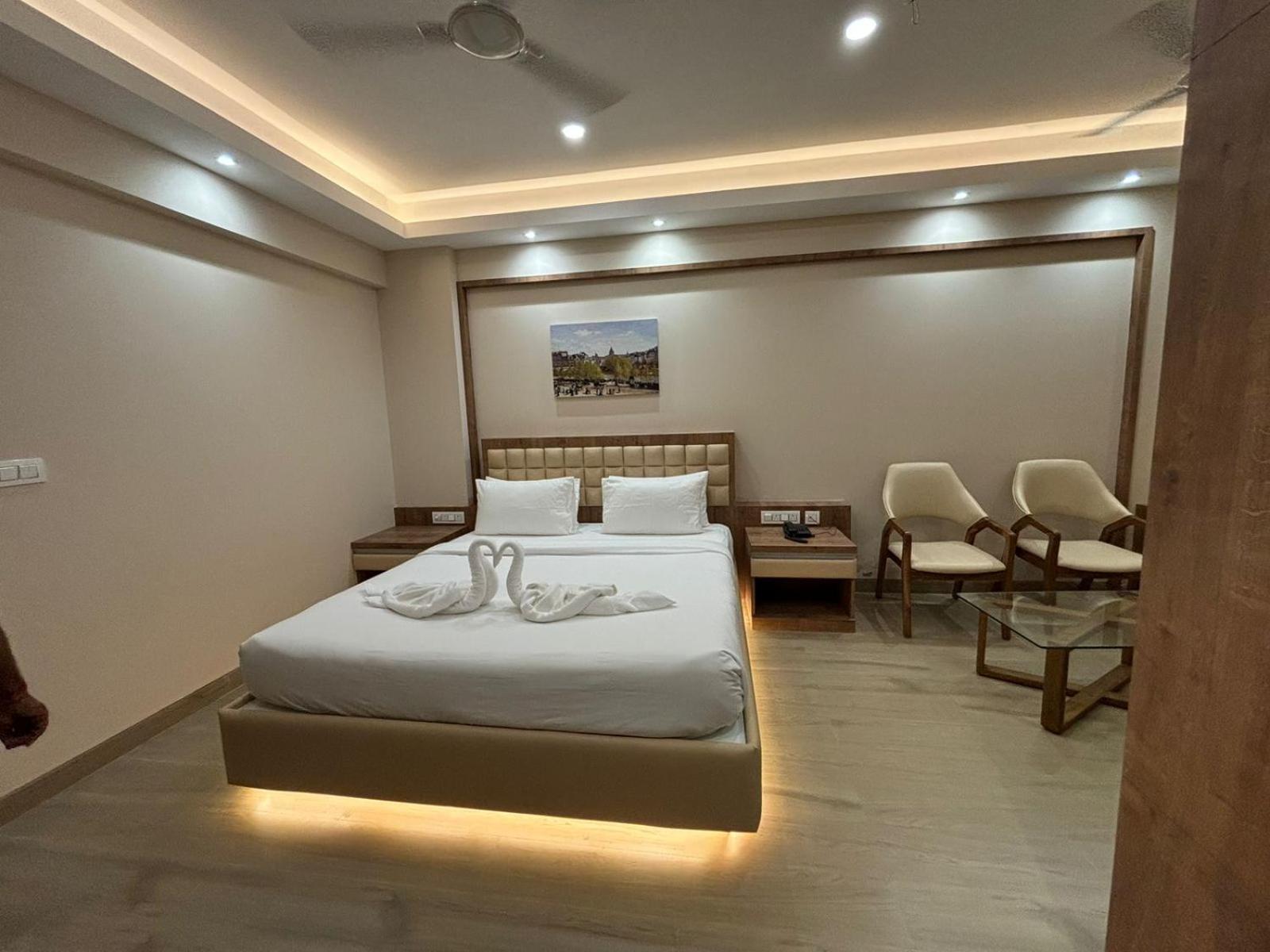 The Pearl Club Resort Shanti Niketan Luaran gambar